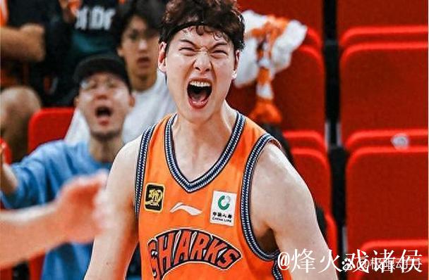 偰李永伟社媒分享新赛季定妆照:是谁把我的痣给p掉了 偰李永伟社媒分享新赛季定妆照:是谁把我的痣给p掉了